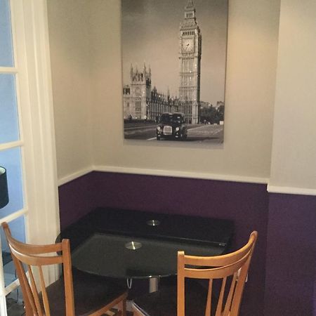 Constantine Court Homestay Shepton Mallet Buitenkant foto