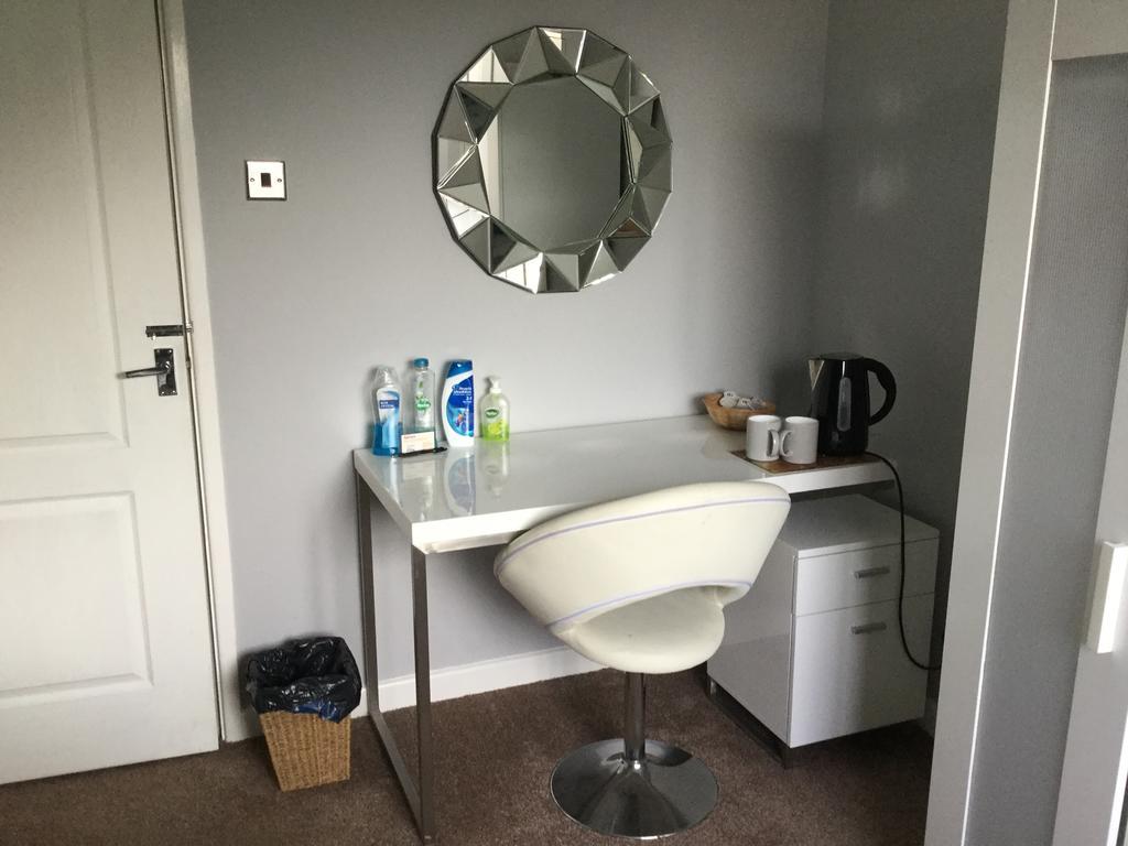 Constantine Court Homestay Shepton Mallet Buitenkant foto